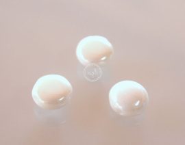 Preciosa Candy kétlyukú gyöngy 8mm - gyöngyház fehér