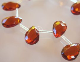 Üveg gyöngy könnycsepp - 12x18mm - barna Üveg gyöngy könnycsepp - 12x18mm - barna