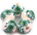 Zöldike porcelán gyöngy - 12mm
