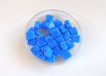 Silky diamonds kétlyukú gyöngy - 6x6mm - cukorka kék